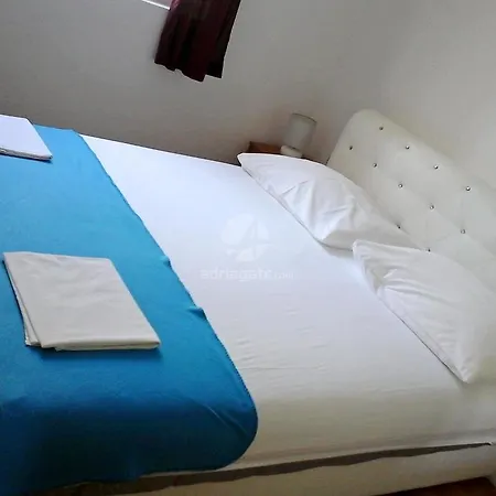 Apartman Miroslav *
